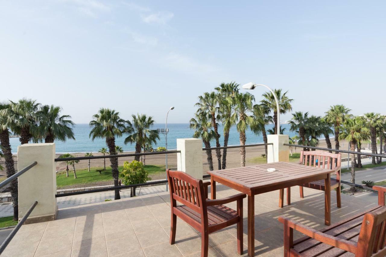 Loft Con Gran Terraza En Primera Linea De Playa マラガ エクステリア 写真